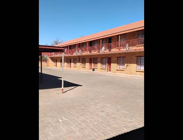 1 BEDROOM PROPERTY TO RENT IN DASSIE RAND